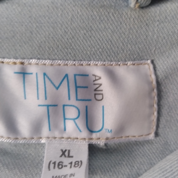 Jean jacket - Picture 3 of 3